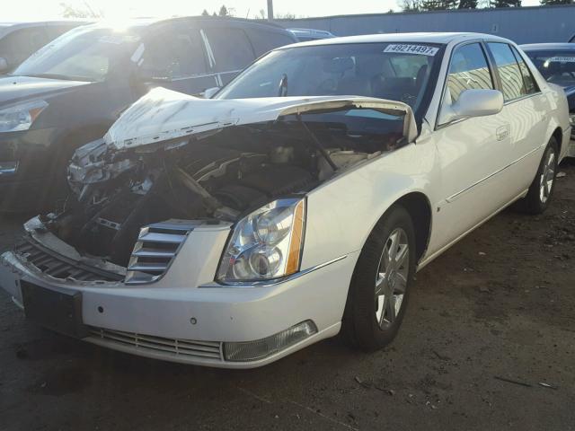 1G6KD57Y16U109559 - 2006 CADILLAC DTS WHITE photo 2