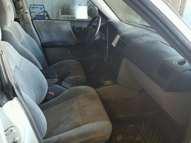 JF1SF65552G719002 - 2002 SUBARU FORESTER S WHITE photo 5