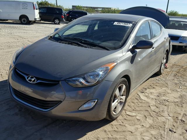 5NPDH4AE7DH219079 - 2013 HYUNDAI ELANTRA GL GRAY photo 2