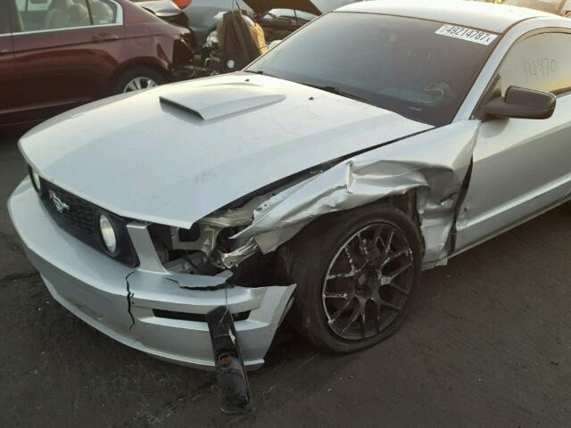 1ZVHT82HX75259505 - 2007 FORD MUSTANG GT SILVER photo 9