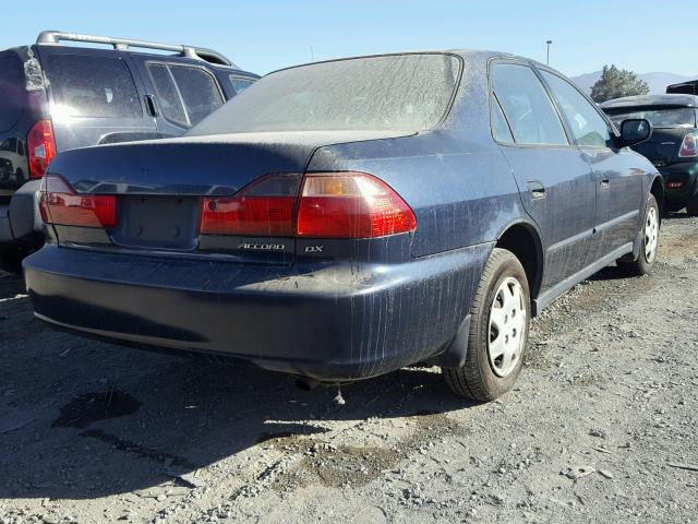 1HGCF8643YA063234 - 2000 HONDA ACCORD DX BLUE photo 4