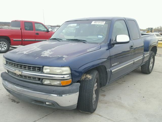 1GCEC19T62Z313049 - 2002 CHEVROLET SILVERADO BLUE photo 2