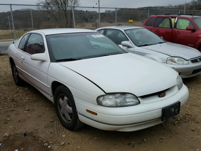 2G1WX12X5V9261765 - 1997 CHEVROLET MONTE CARL WHITE photo 1