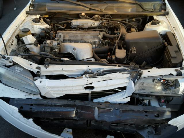 JT2BG22KXX0349670 - 1999 TOYOTA CAMRY LE WHITE photo 7