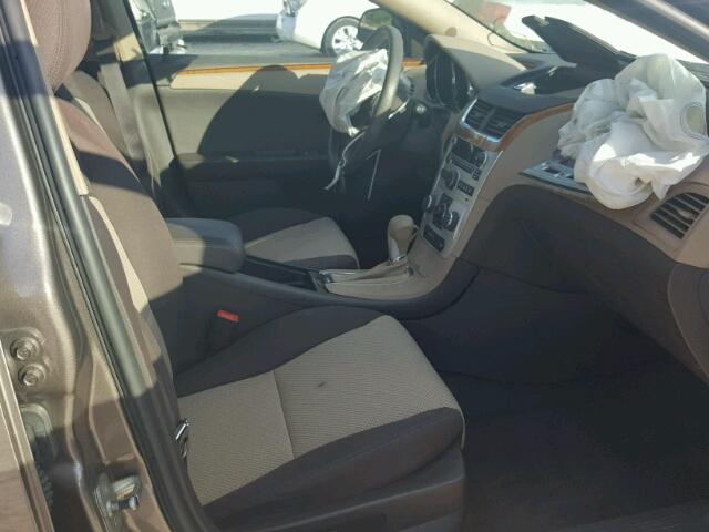 1G1ZC5E19BF140814 - 2011 CHEVROLET MALIBU 1LT GOLD photo 5