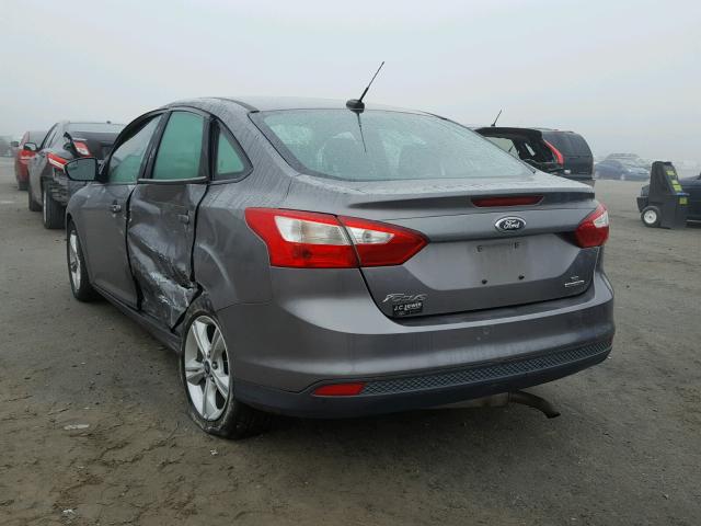 1FADP3F25EL447510 - 2014 FORD FOCUS SE GRAY photo 3