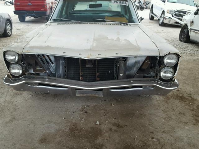 7D54C135909 - 1967 FORD GALAXY WHITE photo 10