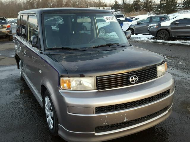 JTLKT324540169264 - 2004 TOYOTA SCION XB GRAY photo 1