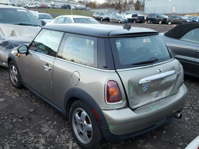 WMWMF33559TW74078 - 2009 MINI COOPER GRAY photo 3