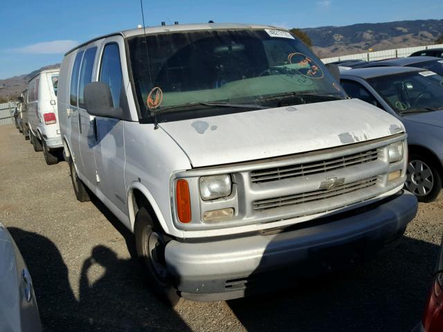 1GCFG25W711134918 - 2001 CHEVROLET EXPRESS G2 WHITE photo 1