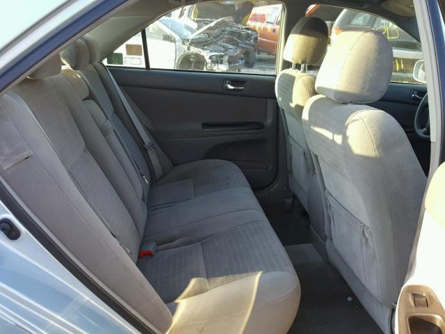 4T1BE32K45U981357 - 2005 TOYOTA CAMRY LE ვერცხლისფერი ფოტო 6