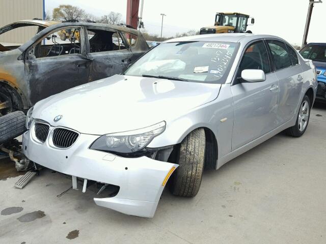 WBANW13588CZ83695 - 2008 BMW 535 I SILVER photo 2