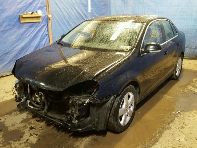 3VWRM71K59M051991 - 2009 VOLKSWAGEN JETTA SE أسود صورة 2