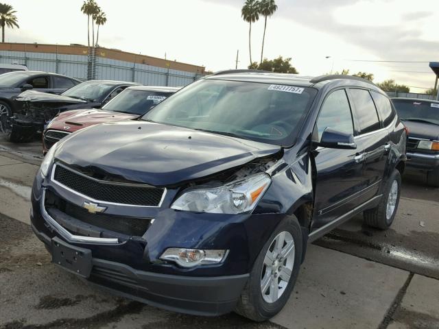 1GNLVGED9AS153394 - 2010 CHEVROLET TRAVERSE L BLUE photo 2