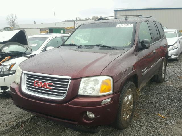 1GKDS13SX62302878 - 2006 GMC ENVOY MAROON photo 2