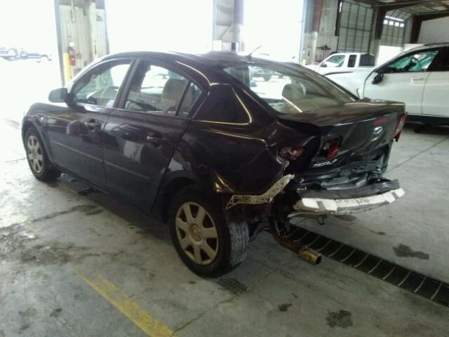 JM1BK12F361446320 - 2006 MAZDA 3 I BLACK photo 3