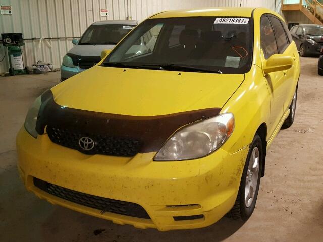 2T1LR32E94C820117 - 2004 TOYOTA COROLLA MA YELLOW photo 2