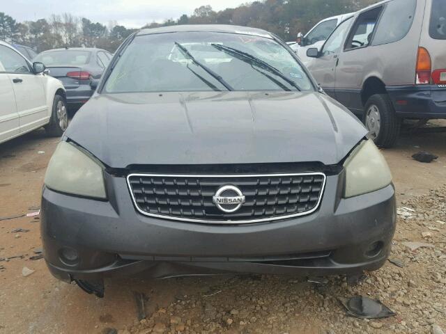 1N4AL11D05C103708 - 2005 NISSAN ALTIMA S GRAY photo 9