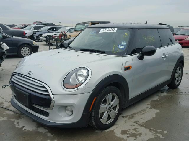 WMWXM5C55FT973306 - 2015 MINI COOPER SILVER photo 2