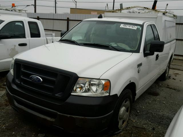 1FTRF12208KC42961 - 2008 FORD F150 WHITE photo 2