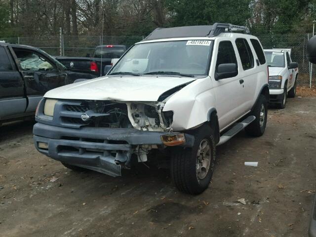 5N1ED28T0YC512769 - 2000 NISSAN XTERRA XE WHITE photo 2