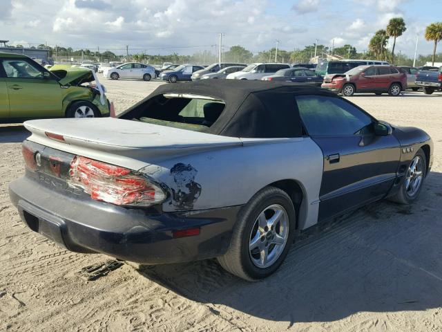 2G2FS32K922101001 - 2002 PONTIAC FIREBIRD BLUE photo 4