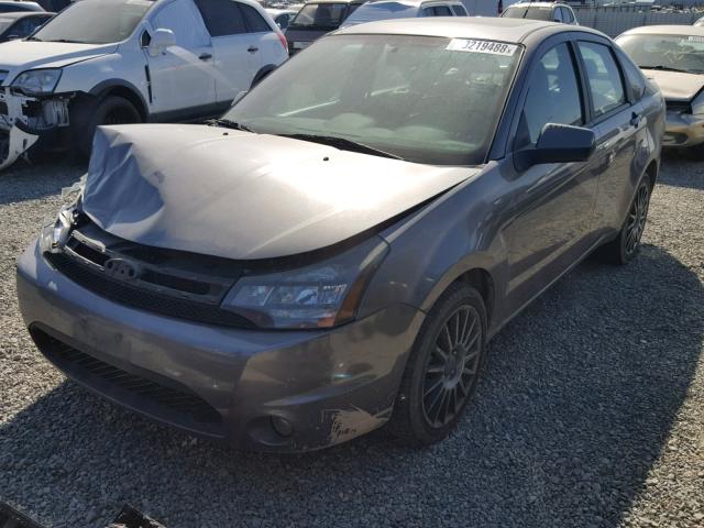 1FAHP3GNXBW113669 - 2011 FORD FOCUS SES GRAY photo 2