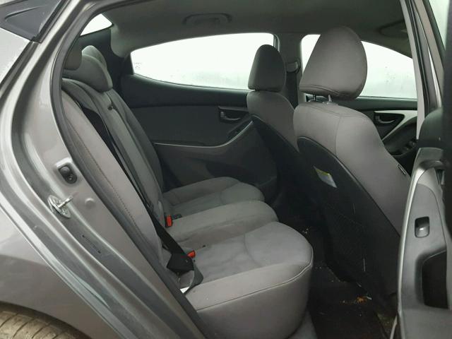 5NPDH4AE8DH153939 - 2013 HYUNDAI ELANTRA GL GRAY photo 6