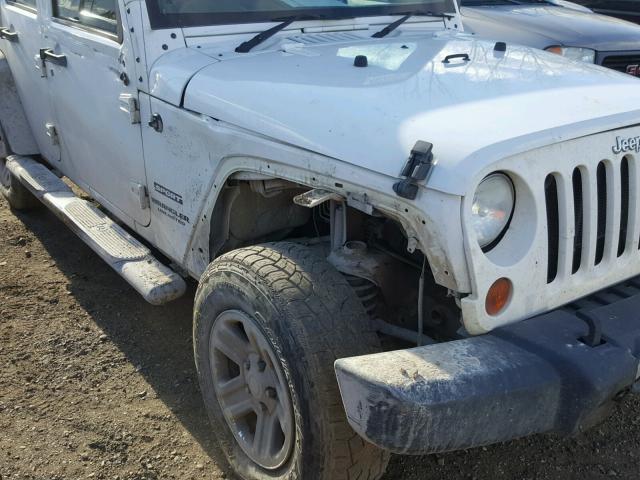 1J4BZ3H17AL165695 - 2010 JEEP WRANGLER U WHITE photo 9