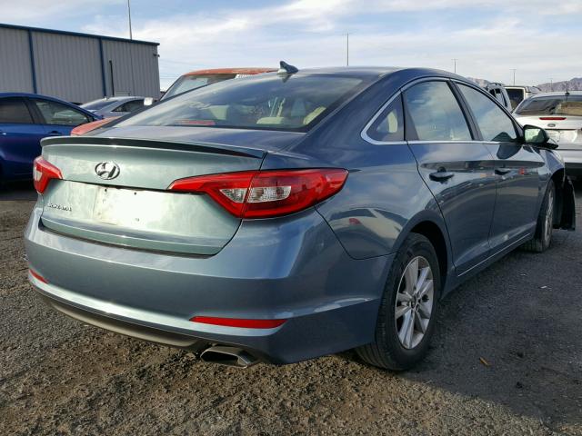 5NPE24AF8GH345400 - 2016 HYUNDAI SONATA SE BLUE photo 4