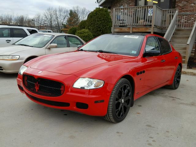 ZAMCE39A360020520 - 2006 MASERATI QUATTROPOR RED photo 2