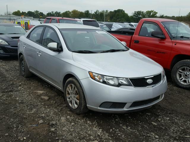 KNAFU4A23A5827434 - 2010 KIA FORTE EX SILVER photo 1