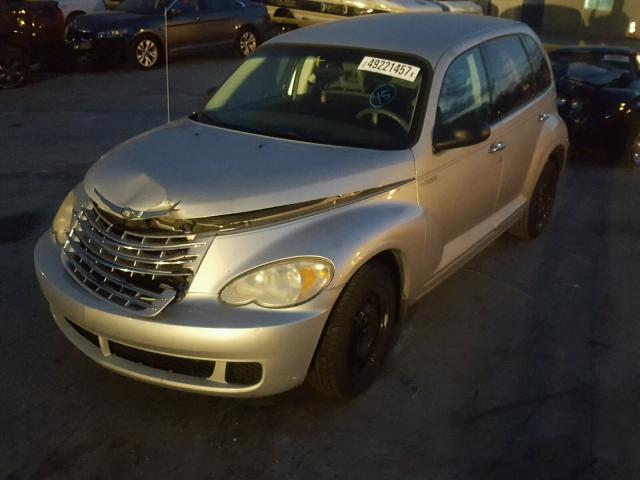 3A4FY58B67T505425 - 2007 CHRYSLER PT CRUISER SILVER photo 2