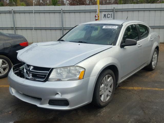 1B3BD4FB4BN608981 - 2011 DODGE AVENGER EX SILVER photo 2