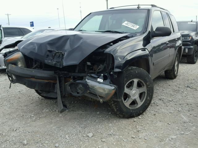 1GNDS13S462271856 - 2006 CHEVROLET TRAILBLAZE BLACK photo 2