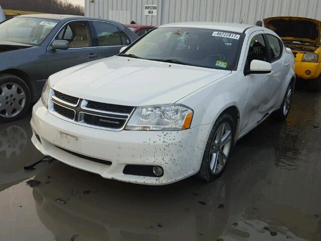 1B3BD1FG3BN506288 - 2011 DODGE AVENGER MA WHITE photo 2