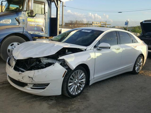 3LN6L2G91DR824978 - 2013 LINCOLN MKZ CREAM photo 2