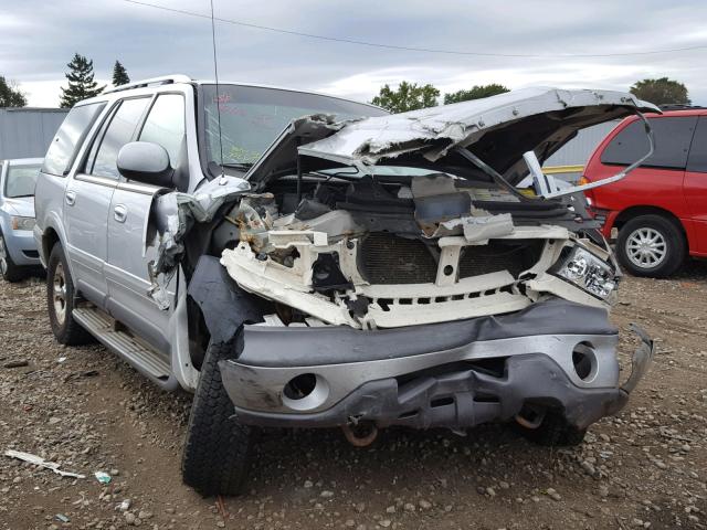 5LMPU28L0WLJ51238 - 1998 LINCOLN NAVIGATOR 银色 照片 1