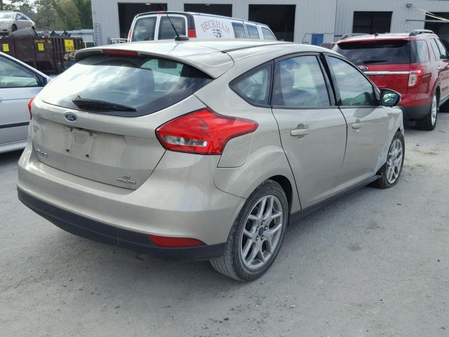 1FADP3K23FL372586 - 2015 FORD FOCUS SE TAN photo 4