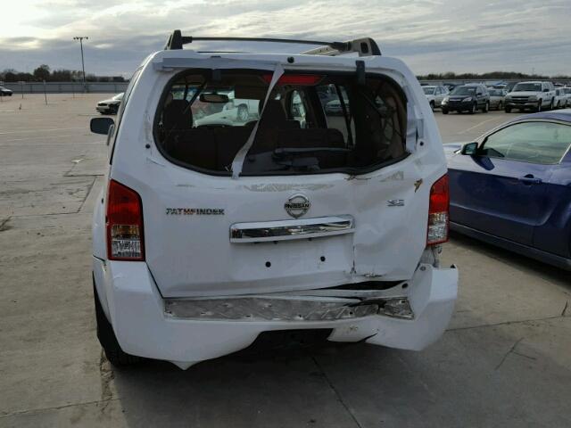 5N1AR1NN0AC629760 - 2010 NISSAN PATHFINDER WHITE photo 9