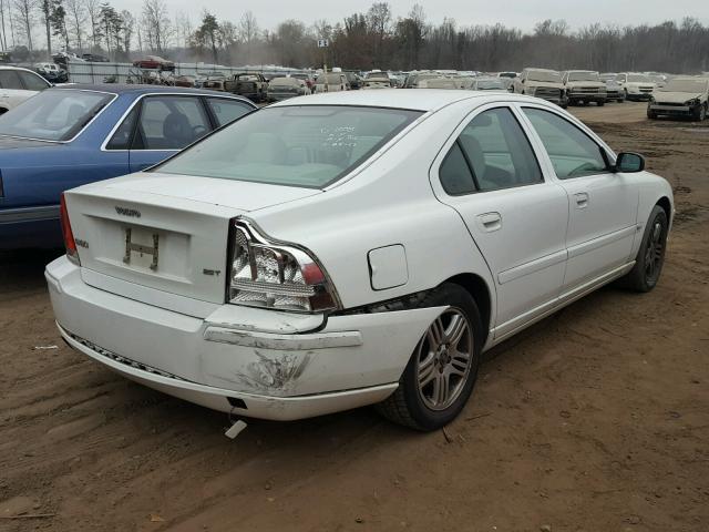 YV1RS592252437684 - 2005 VOLVO S60 2.5T WHITE photo 4