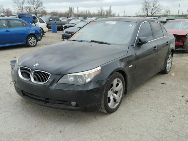 WBANE53537CY05363 - 2007 BMW 525 I BLACK photo 2