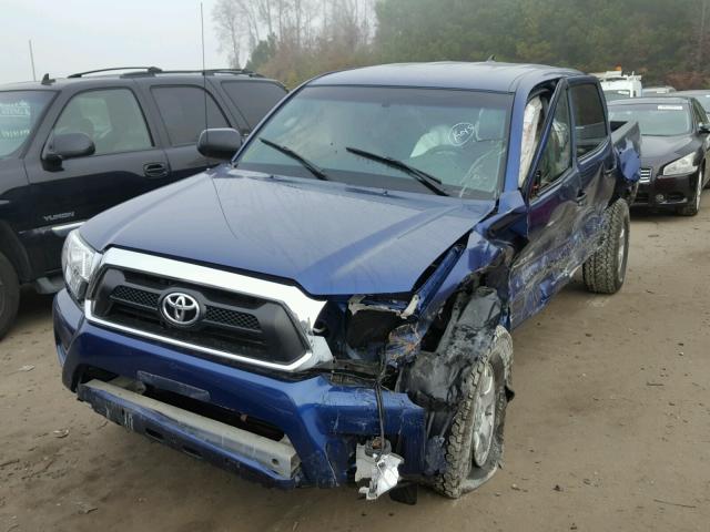 5TFLU4EN9FX121235 - 2015 TOYOTA TACOMA DOU BLUE photo 2