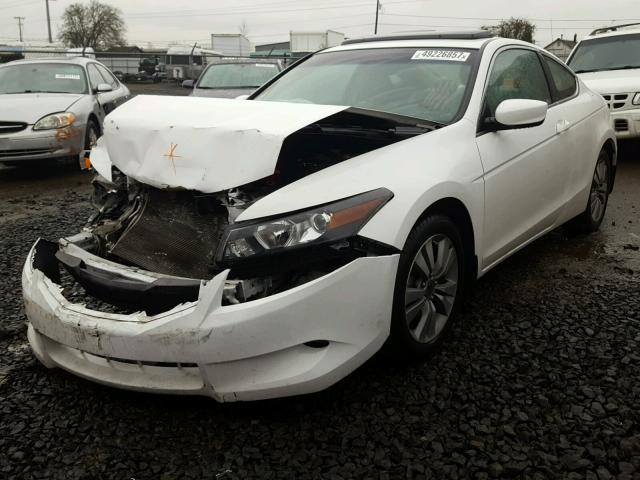 1HGCS127X8A000974 - 2008 HONDA ACCORD EX WHITE photo 2