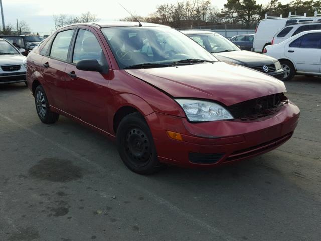1FAFP34N75W192511 - 2005 FORD FOCUS ZX4 RED photo 1