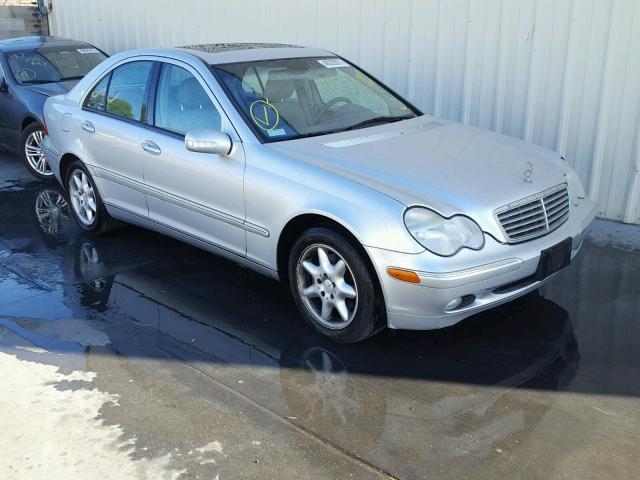 WDBRF64J11F118938 - 2001 MERCEDES-BENZ C 320 SILVER photo 1