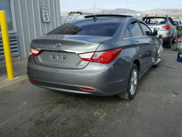 5NPEC4AC3DH577885 - 2013 HYUNDAI SONATA SE GRAY photo 4