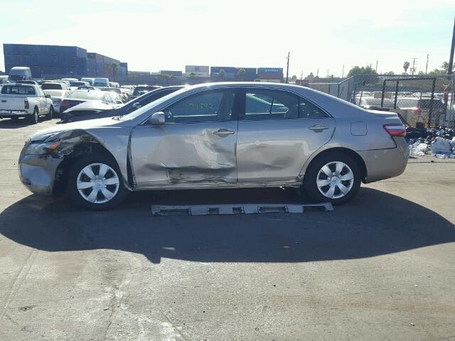 4T4BE46K99R123247 - 2009 TOYOTA CAMRY BASE GOLD photo 9
