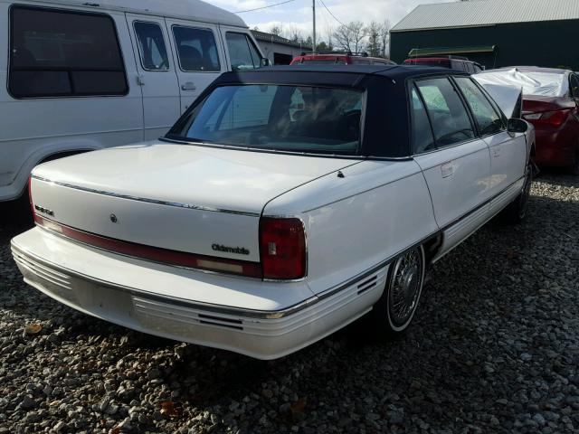 1G3CX52L0R4312239 - 1994 OLDSMOBILE 98 REGENCY WHITE photo 4