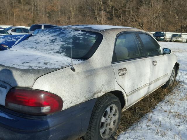 1YVGF22C5X5891488 - 1999 MAZDA 626 ES WHITE photo 4